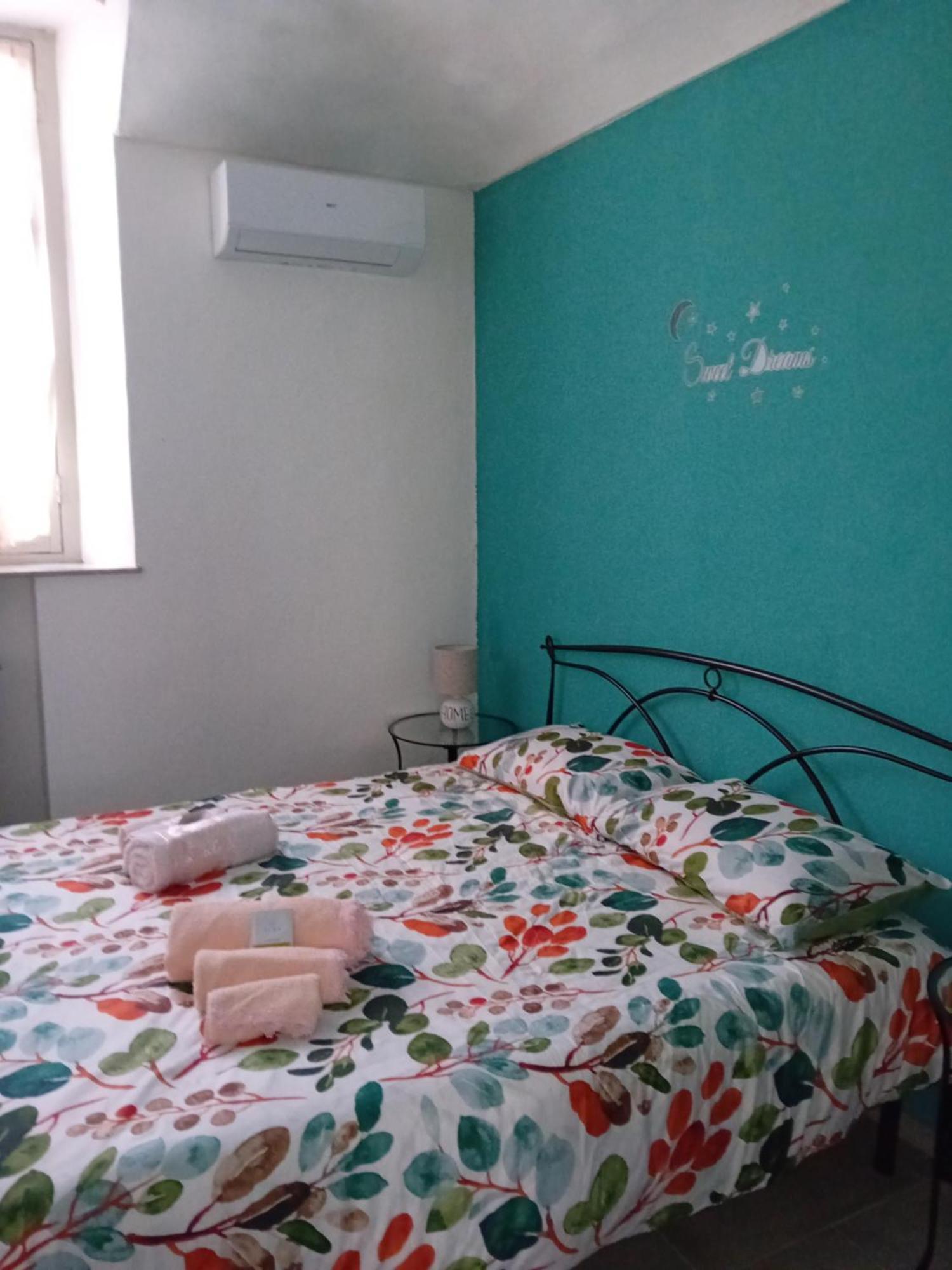Petite Maison Асті Екстер'єр фото