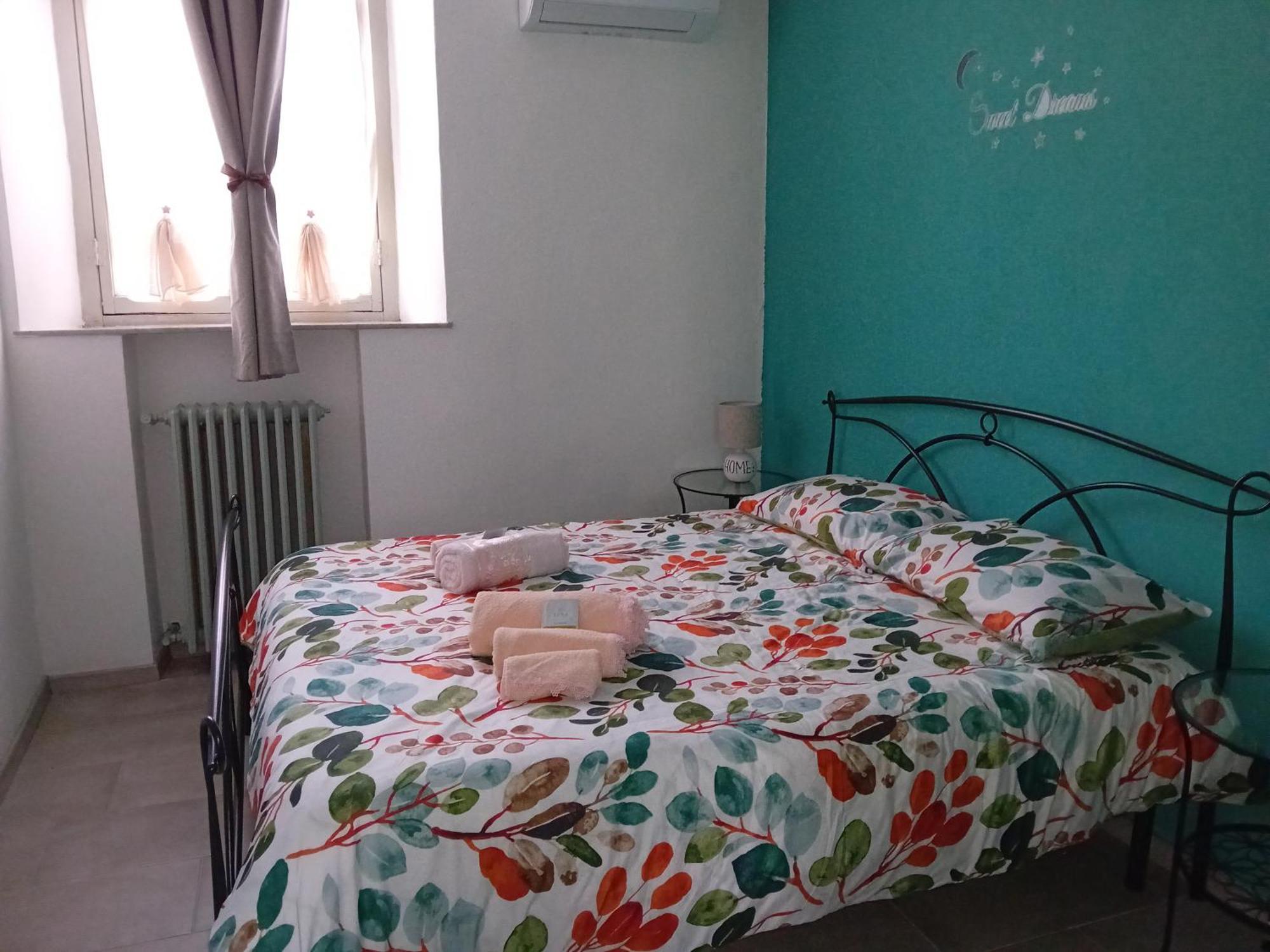 Petite Maison Асті Екстер'єр фото